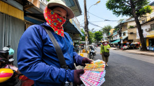 Vì Sao Có Người Lời 1.000 Đồng, Có Người Lời 1.200 Đồng Một Vé?